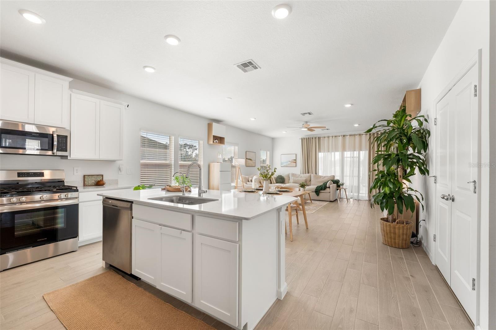 Image 7 of 41 For 480 4th Street