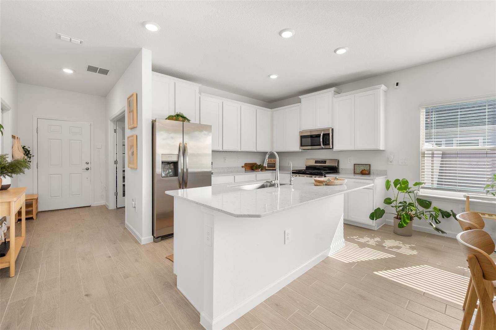 Image 8 of 41 For 480 4th Street