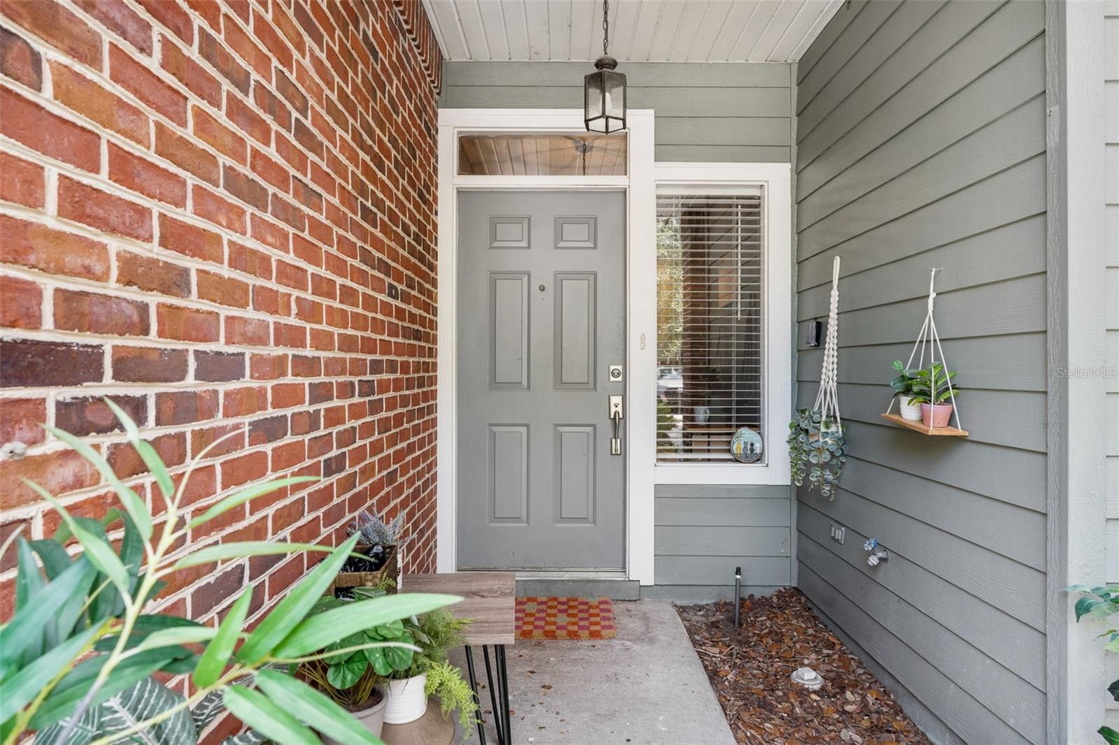 Image 25 of 39 For 4942 1st Place