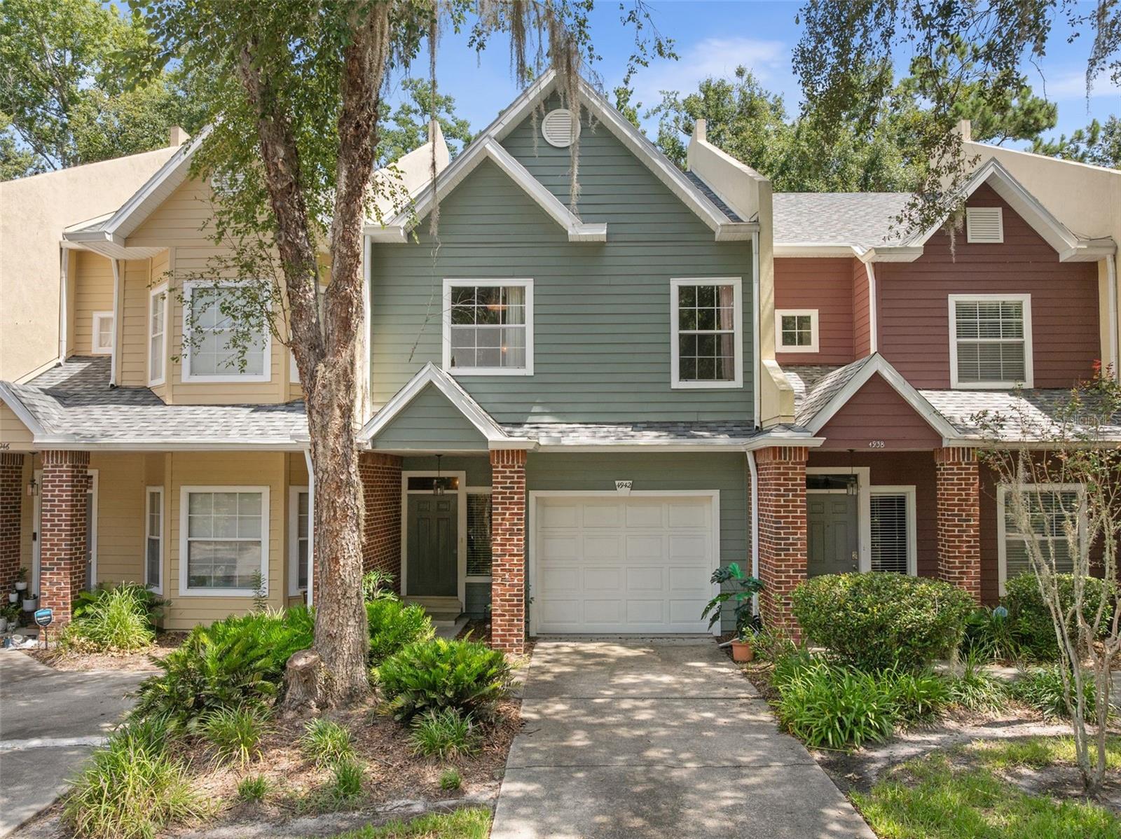 Image 28 of 39 For 4942 1st Place