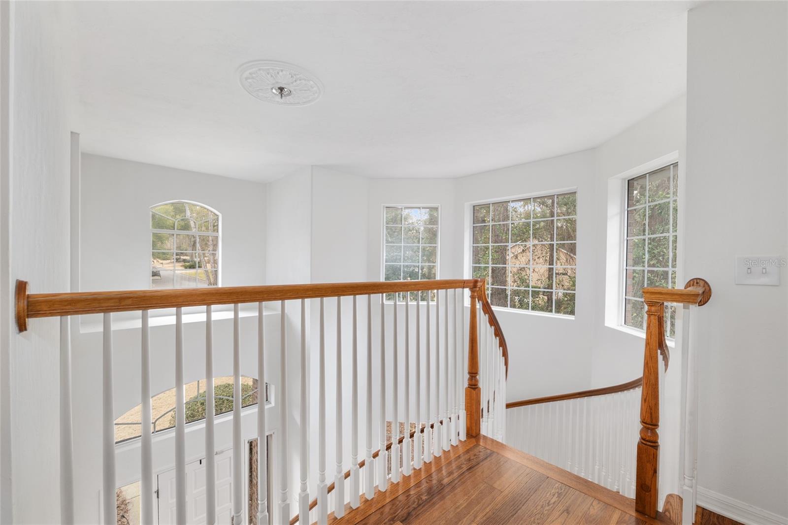 Image 27 of 88 For 11121 15th Place