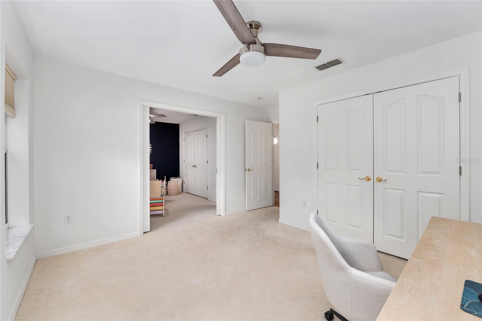 Image 47 of 88 For 11121 15th Place