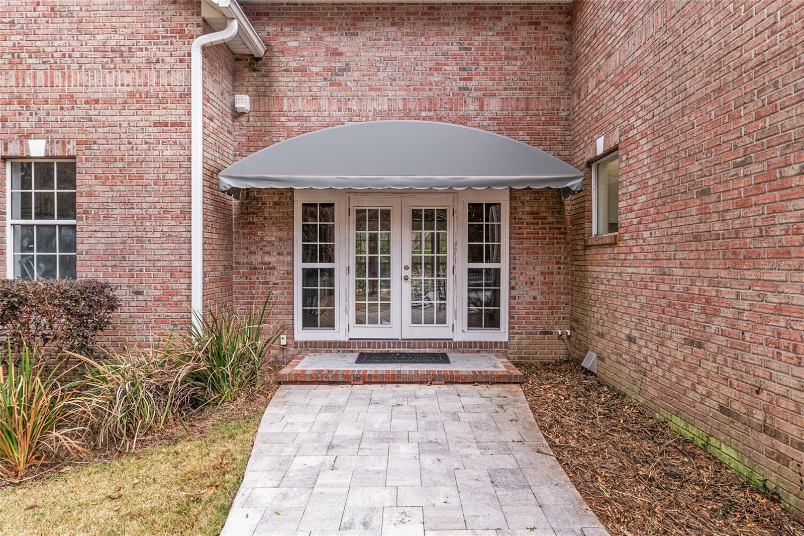 Image 60 of 88 For 11121 15th Place