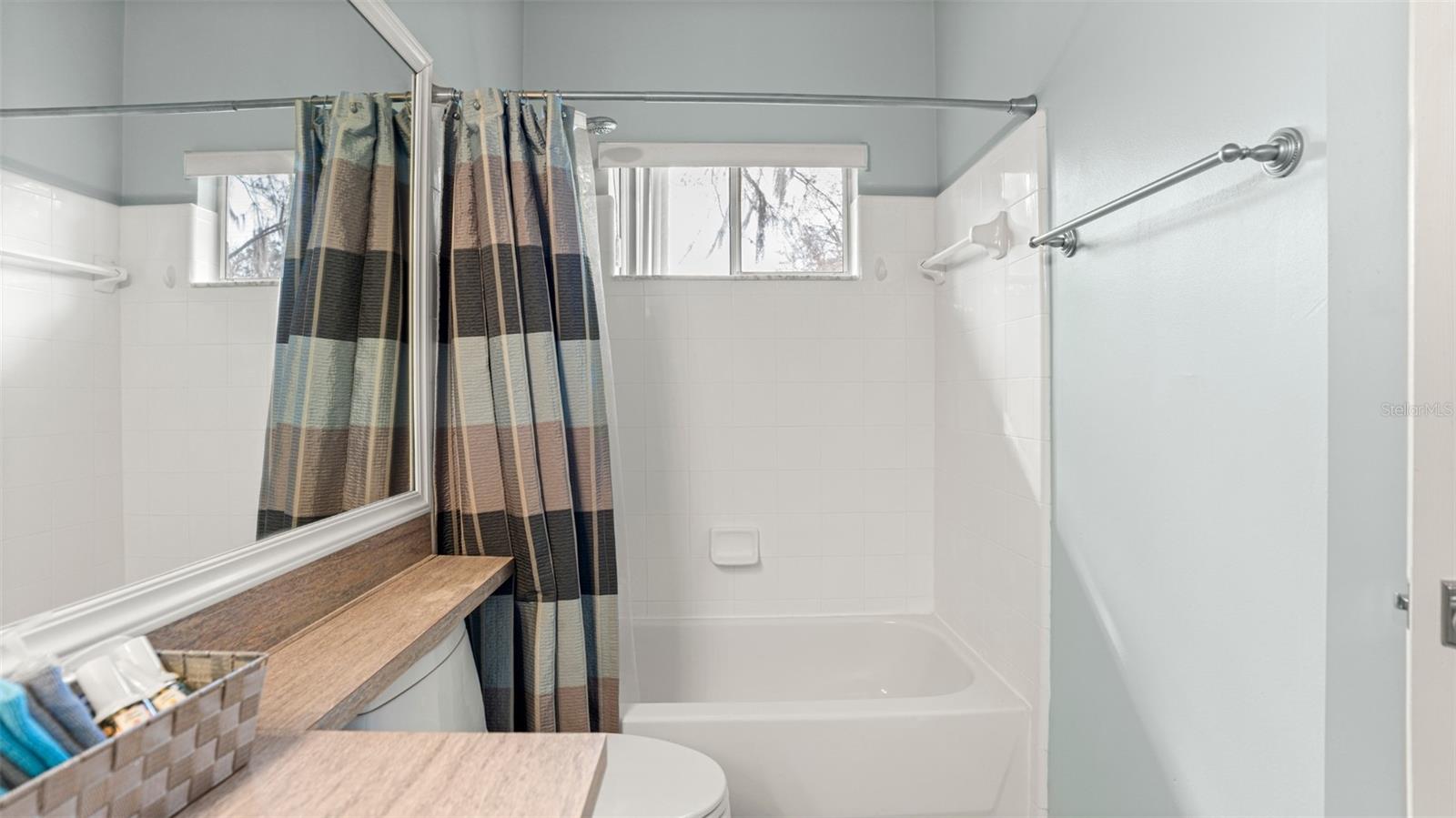 Image 16 of 53 For 4353 34 Terrace