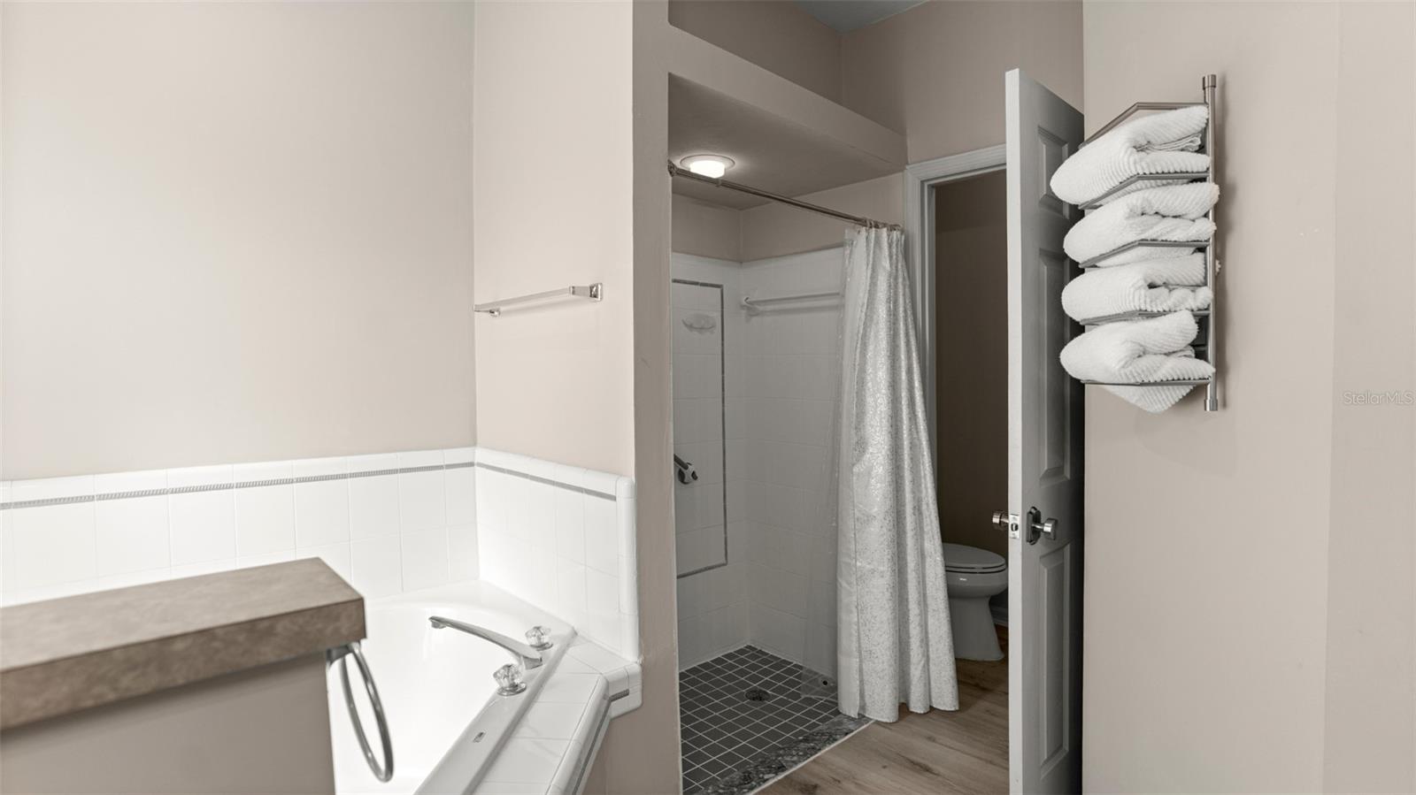 Image 30 of 53 For 4353 34 Terrace