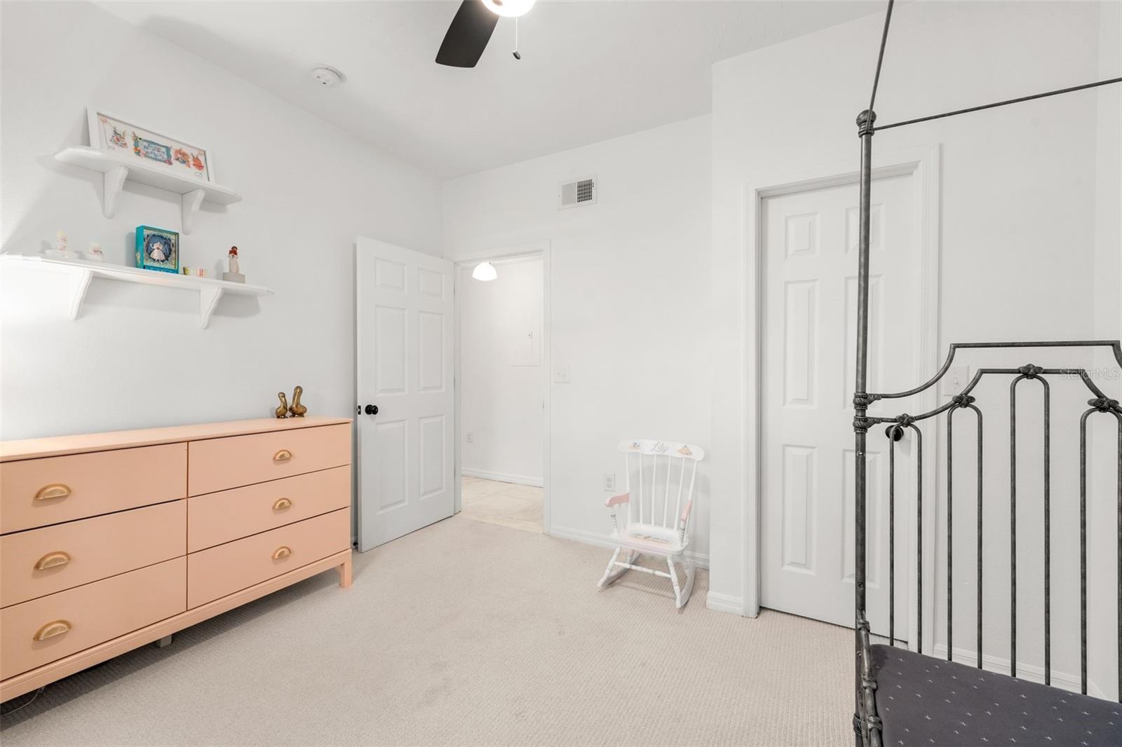 Image 24 of 36 For 10000 52nd Avenue 81