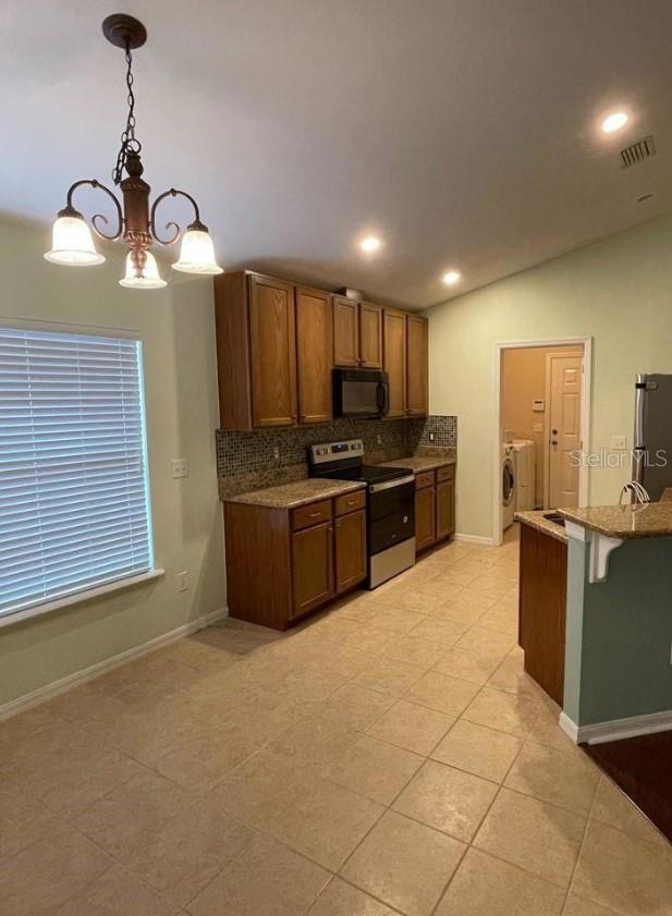 Image 3 of 15 For 7491 86th Way