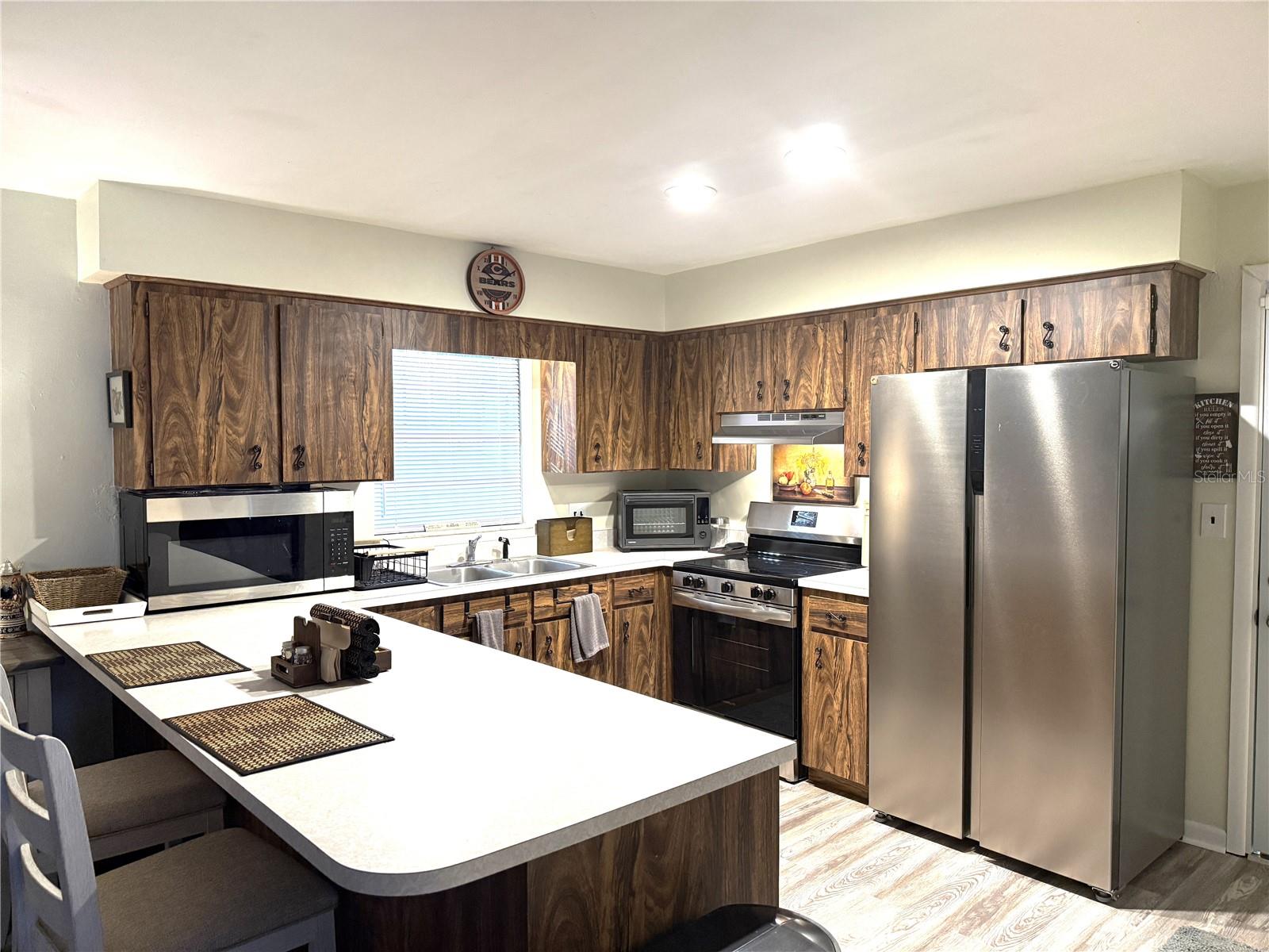 Image 10 of 30 For 1101 19th Place