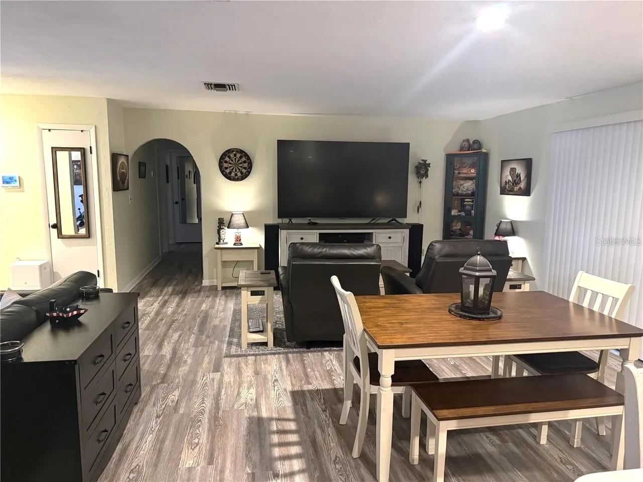 Image 13 of 30 For 1101 19th Place