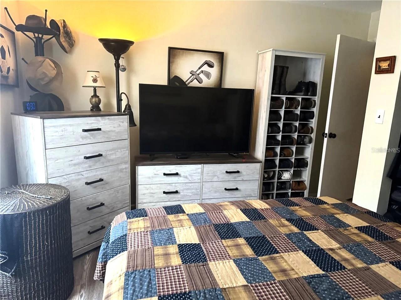 Image 21 of 30 For 1101 19th Place