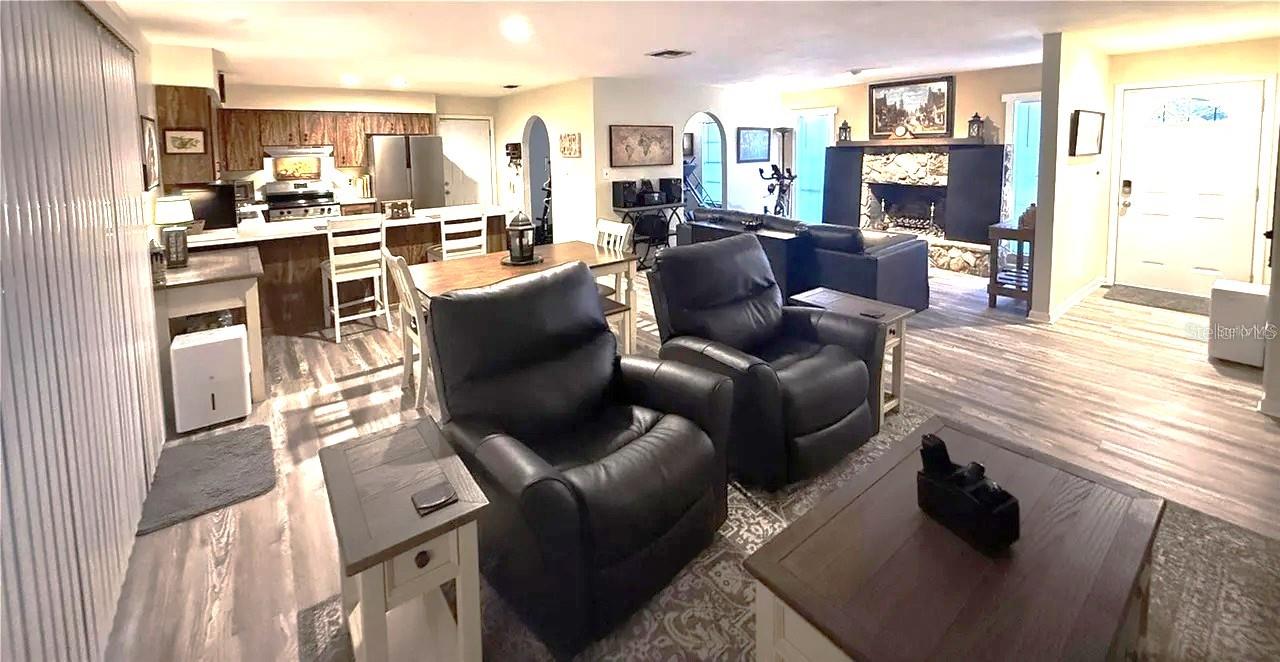 Image 9 of 30 For 1101 19th Place