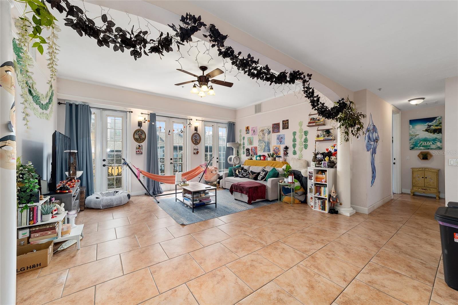 Image 10 of 38 For 1320 3rd Avenue 346