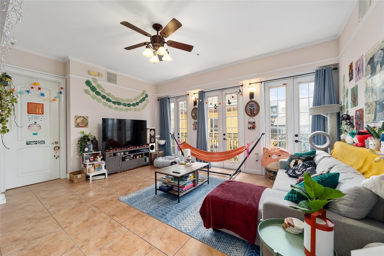 Image 12 of 38 For 1320 3rd Avenue 346