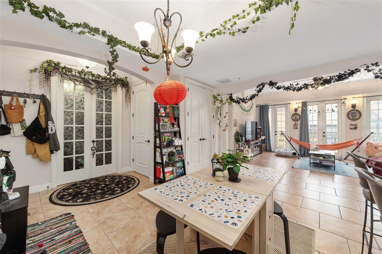 Image 16 of 38 For 1320 3rd Avenue 346