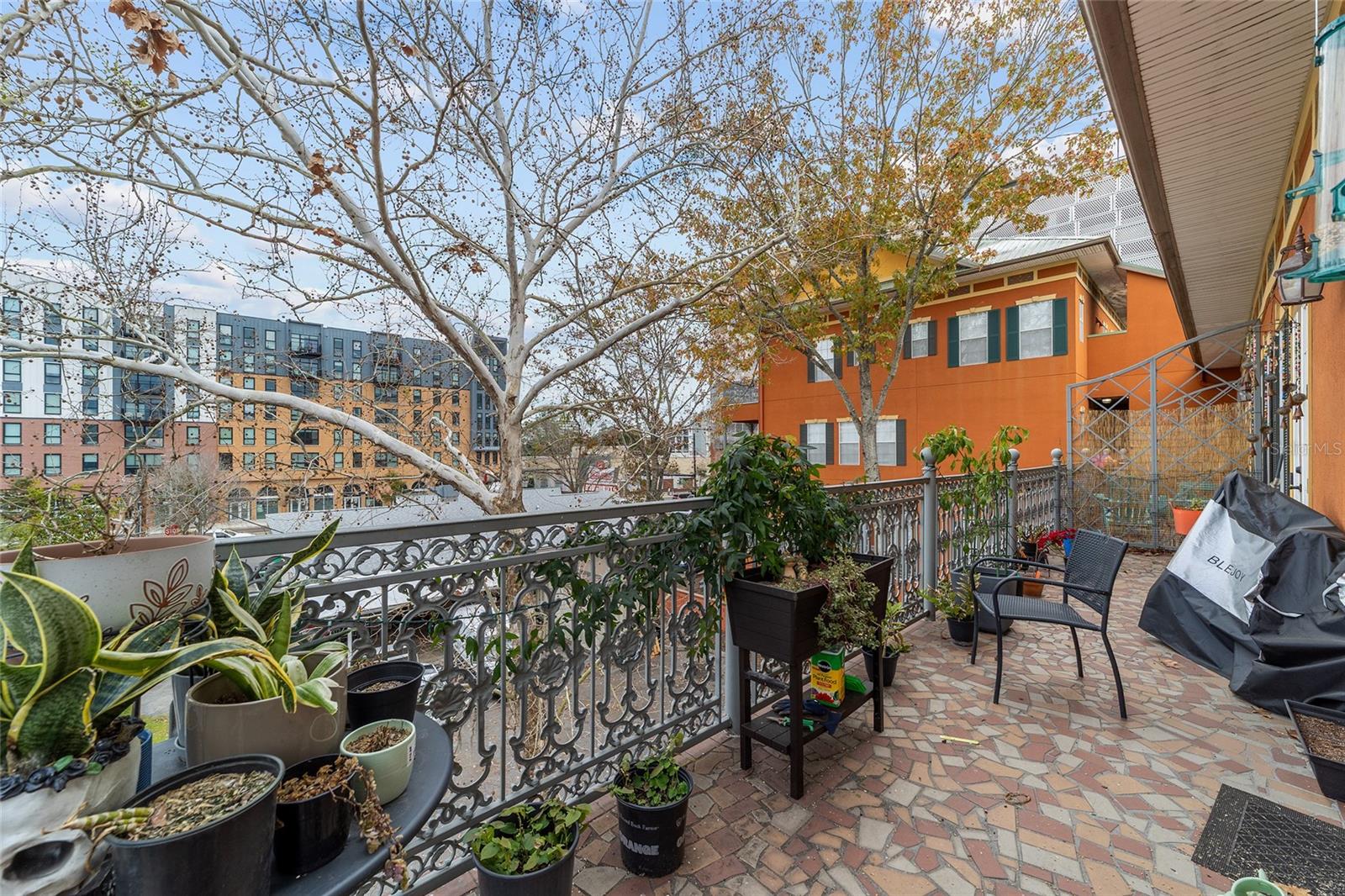 Image 19 of 38 For 1320 3rd Avenue 346