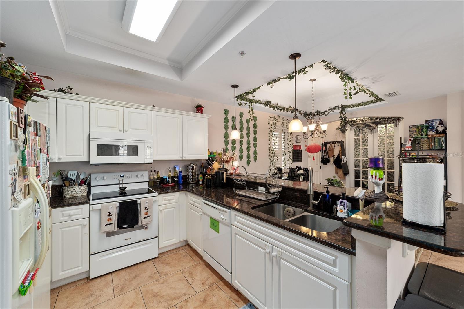 Image 24 of 38 For 1320 3rd Avenue 346