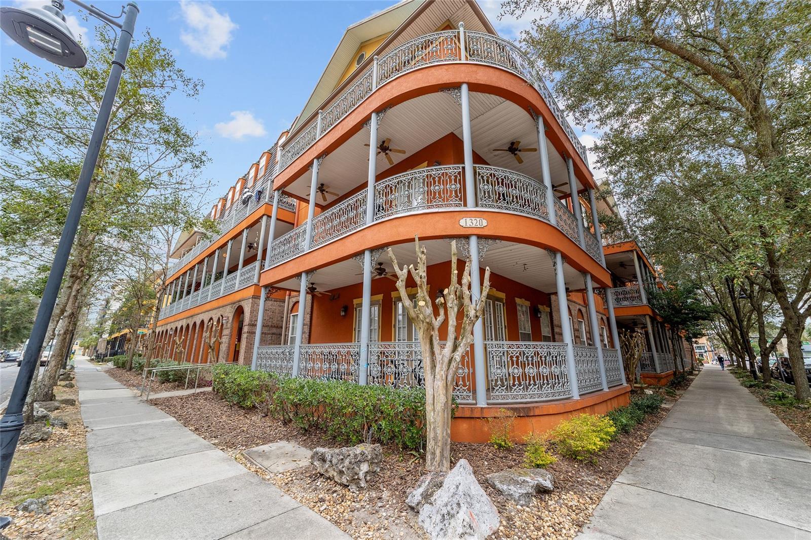 Image 4 of 38 For 1320 3rd Avenue 346