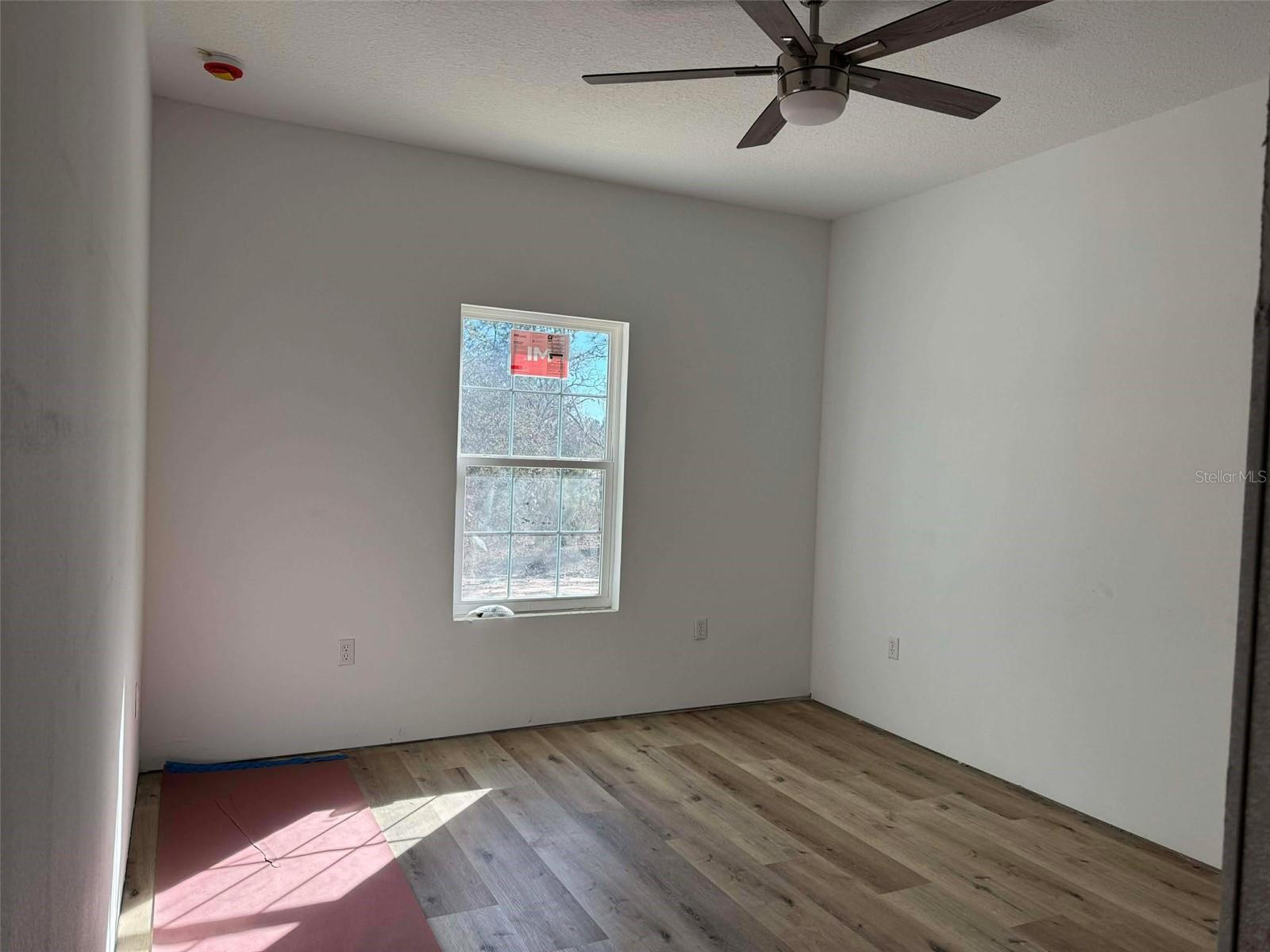 Image 8 of 23 For 1471 153rd Avenue