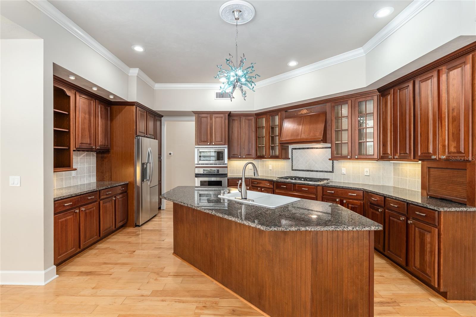 Image 18 of 85 For 10614 15th Lane