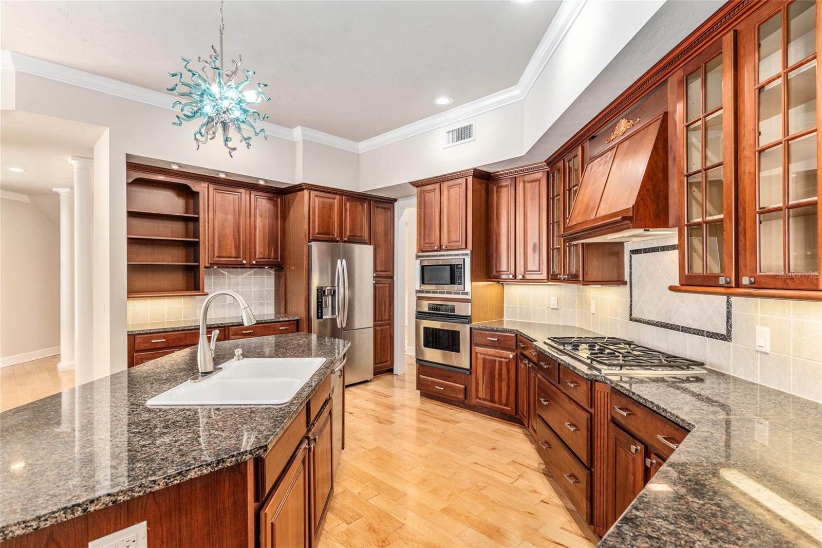 Image 21 of 85 For 10614 15th Lane