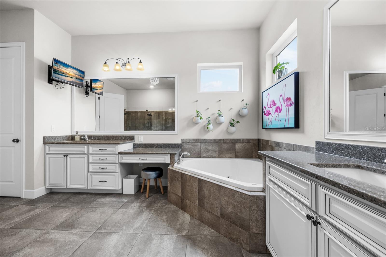 Image 35 of 38 For 1084 Nw 134th Way