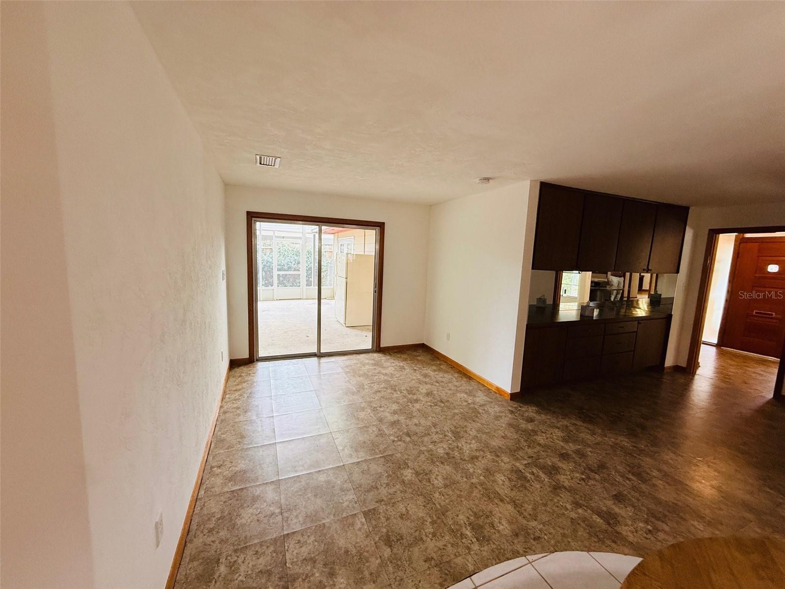 Image 8 of 30 For 1009 36 Road