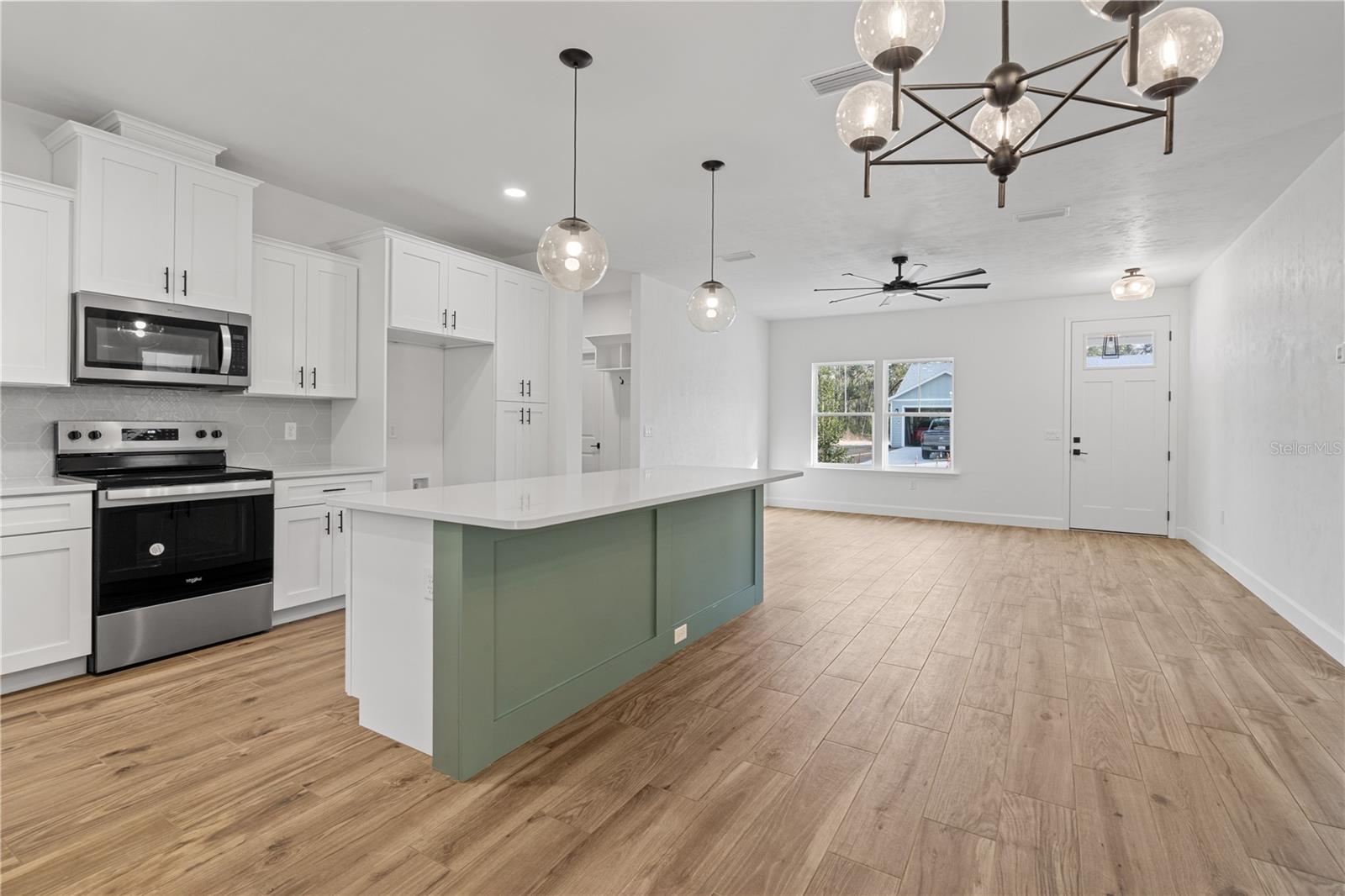 Image 10 of 32 For 601 Fisher Drive