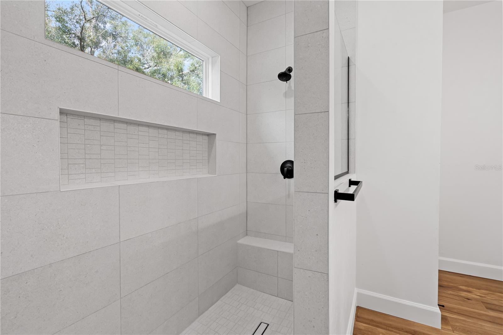 Image 15 of 32 For 601 Fisher Drive