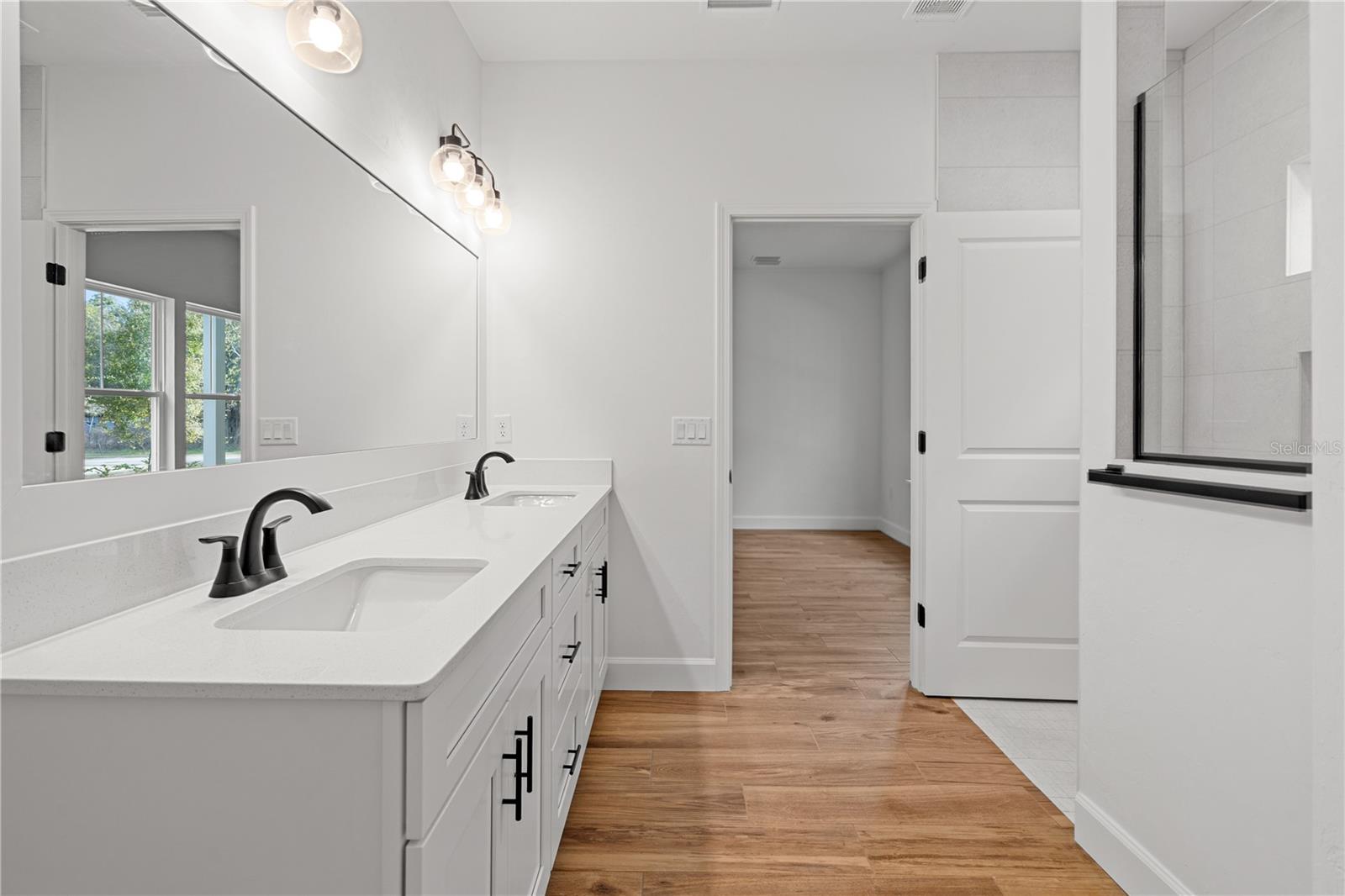 Image 16 of 32 For 601 Fisher Drive