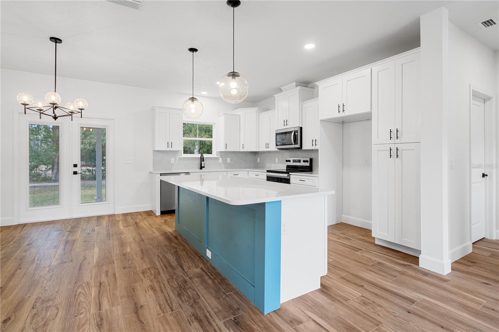 Image 5 of 32 For 601 Fisher Drive