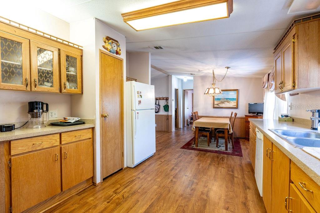 Image 11 of 35 For 2774 140th Terrace