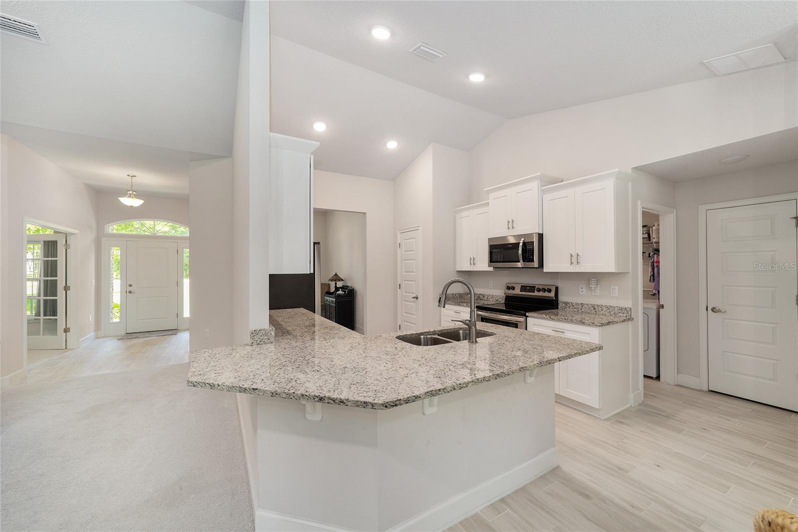 Image 17 of 52 For 8489 6th Lane