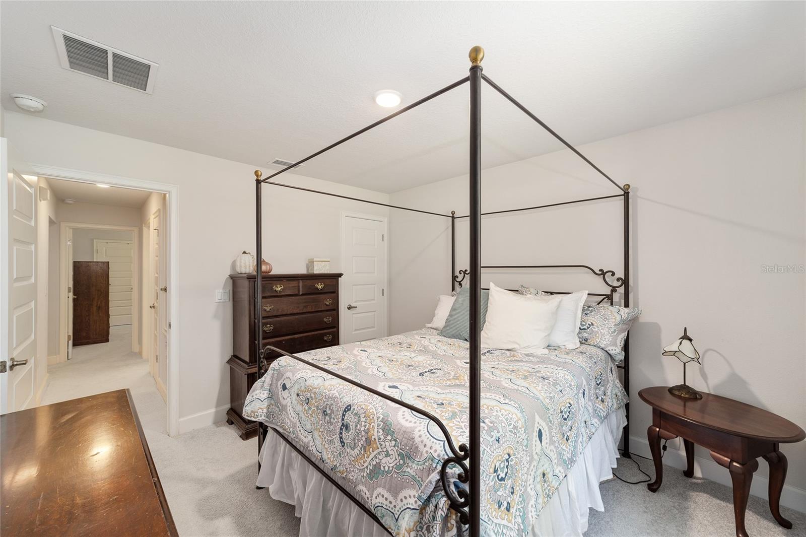 Image 25 of 52 For 8489 6th Lane