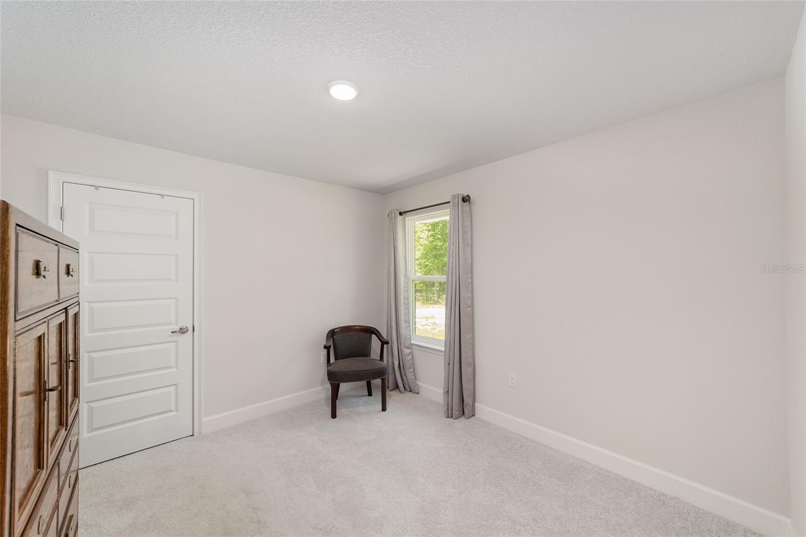 Image 30 of 52 For 8489 6th Lane