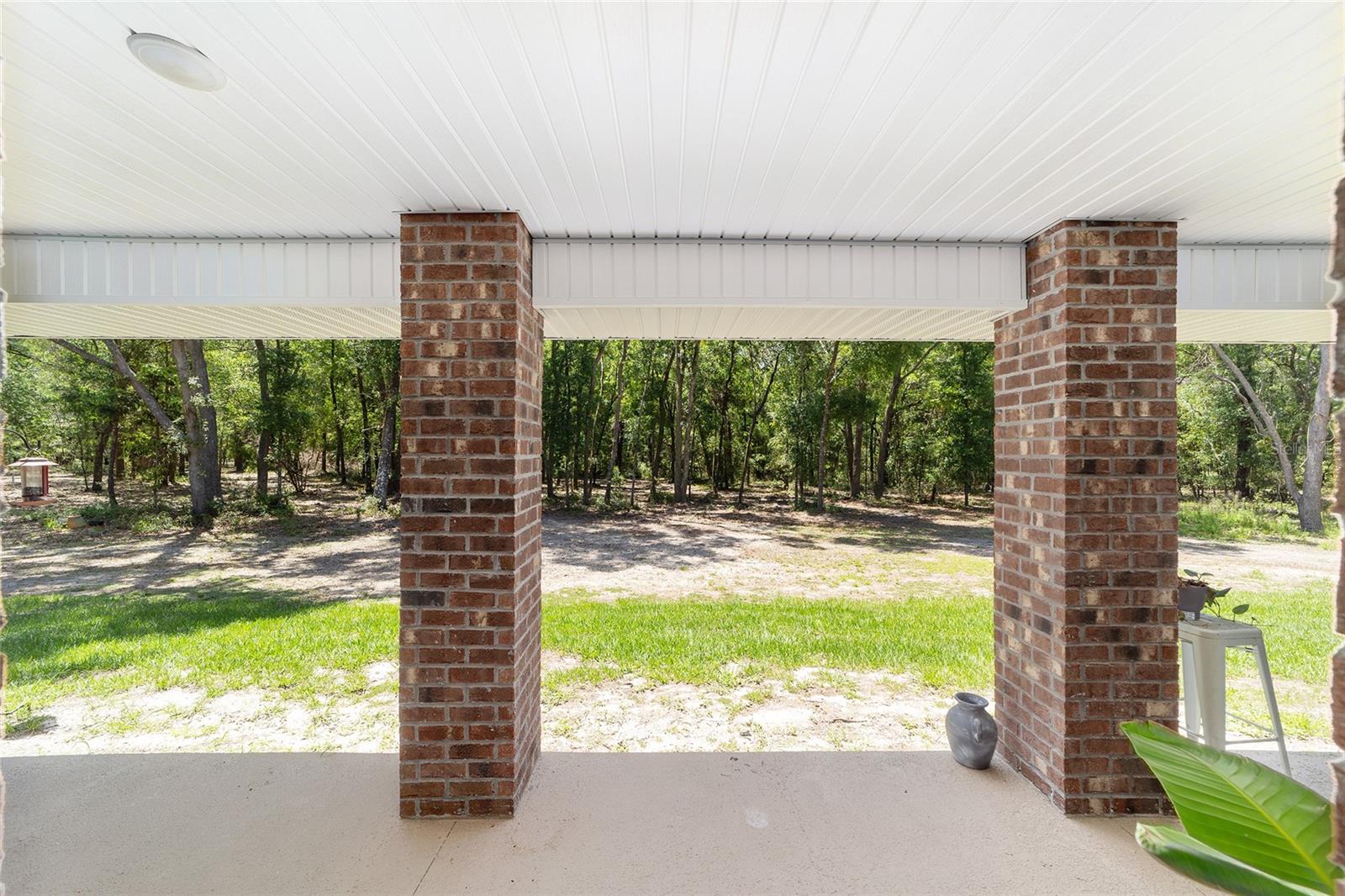 Image 35 of 52 For 8489 6th Lane