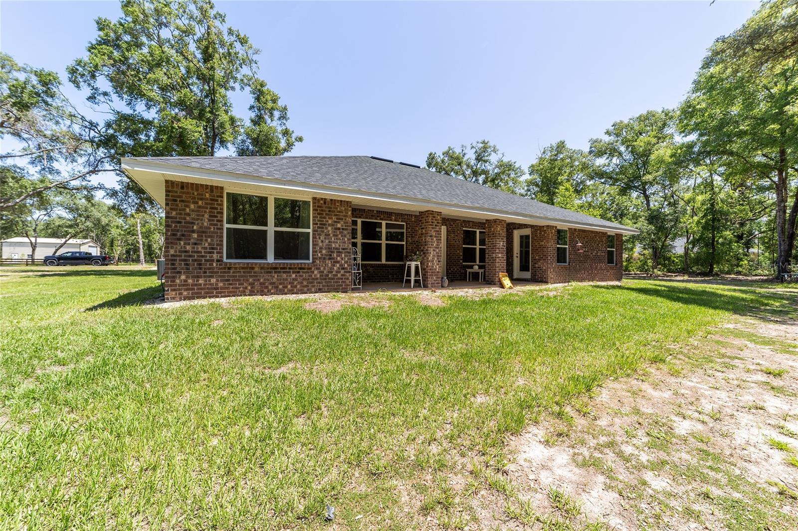 Image 38 of 52 For 8489 6th Lane