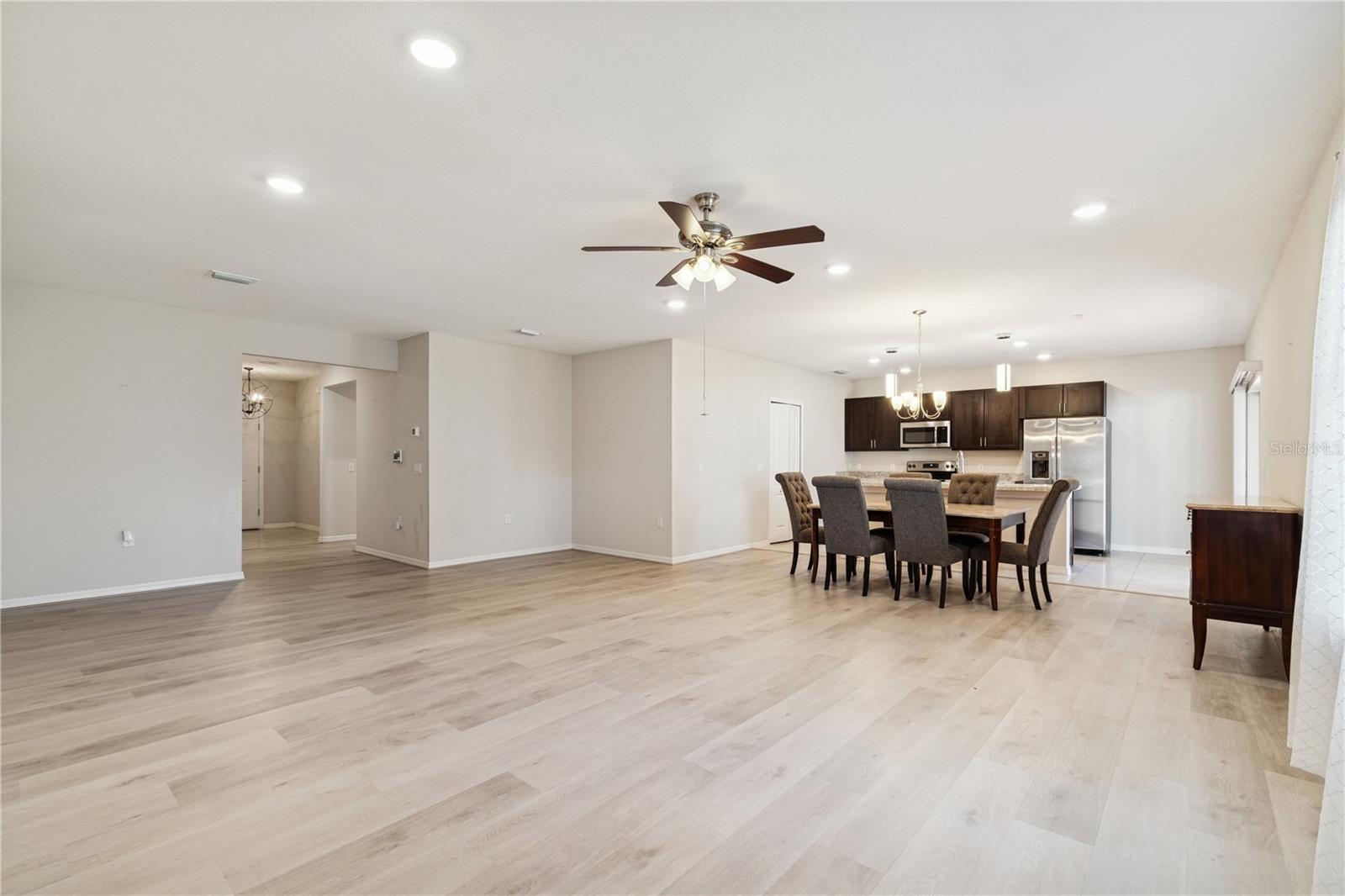 Image 11 of 32 For 920 253 Drive