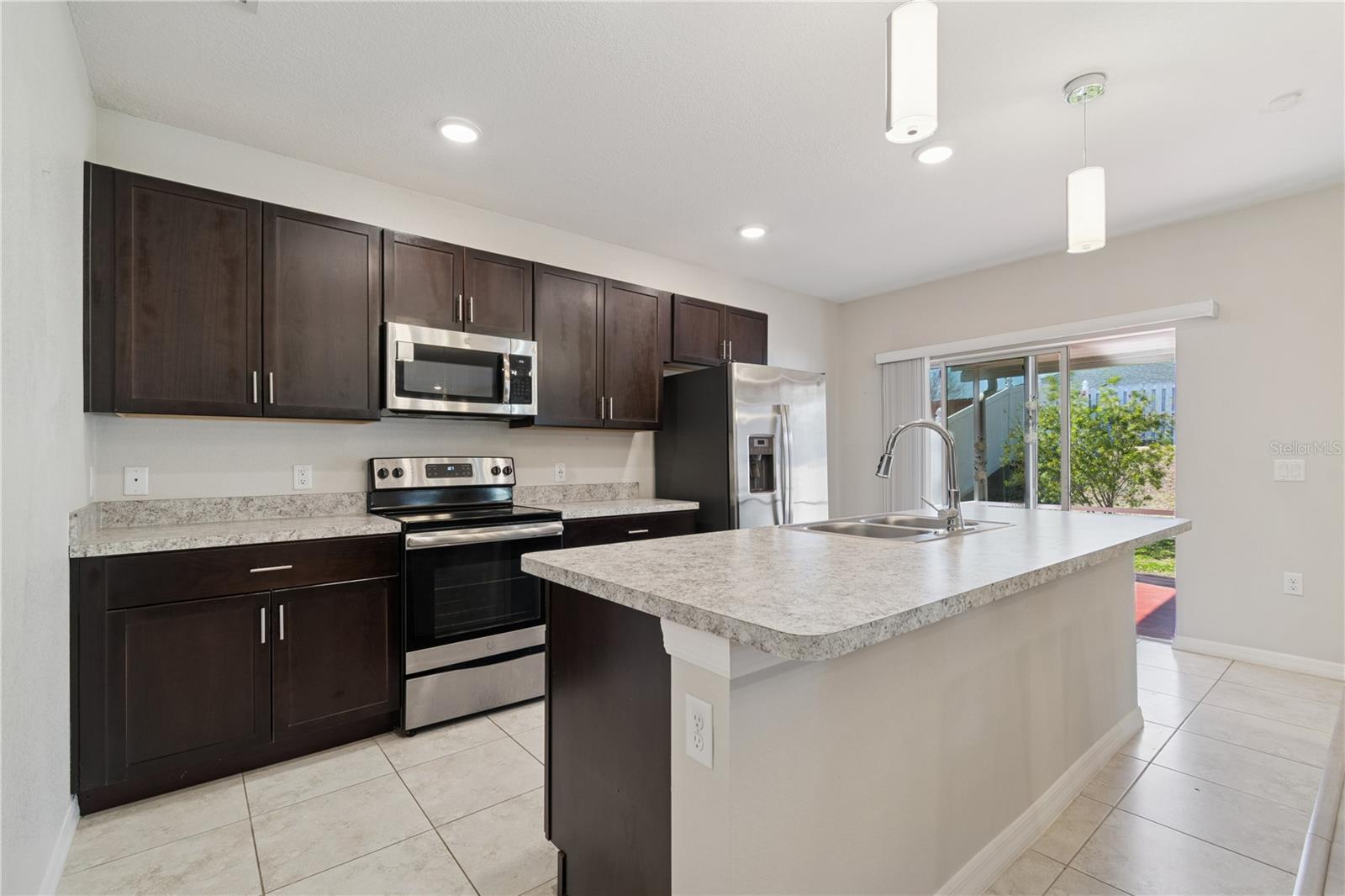 Image 14 of 32 For 920 253 Drive