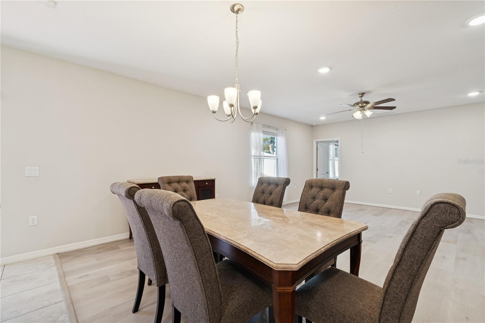 Image 17 of 32 For 920 253 Drive