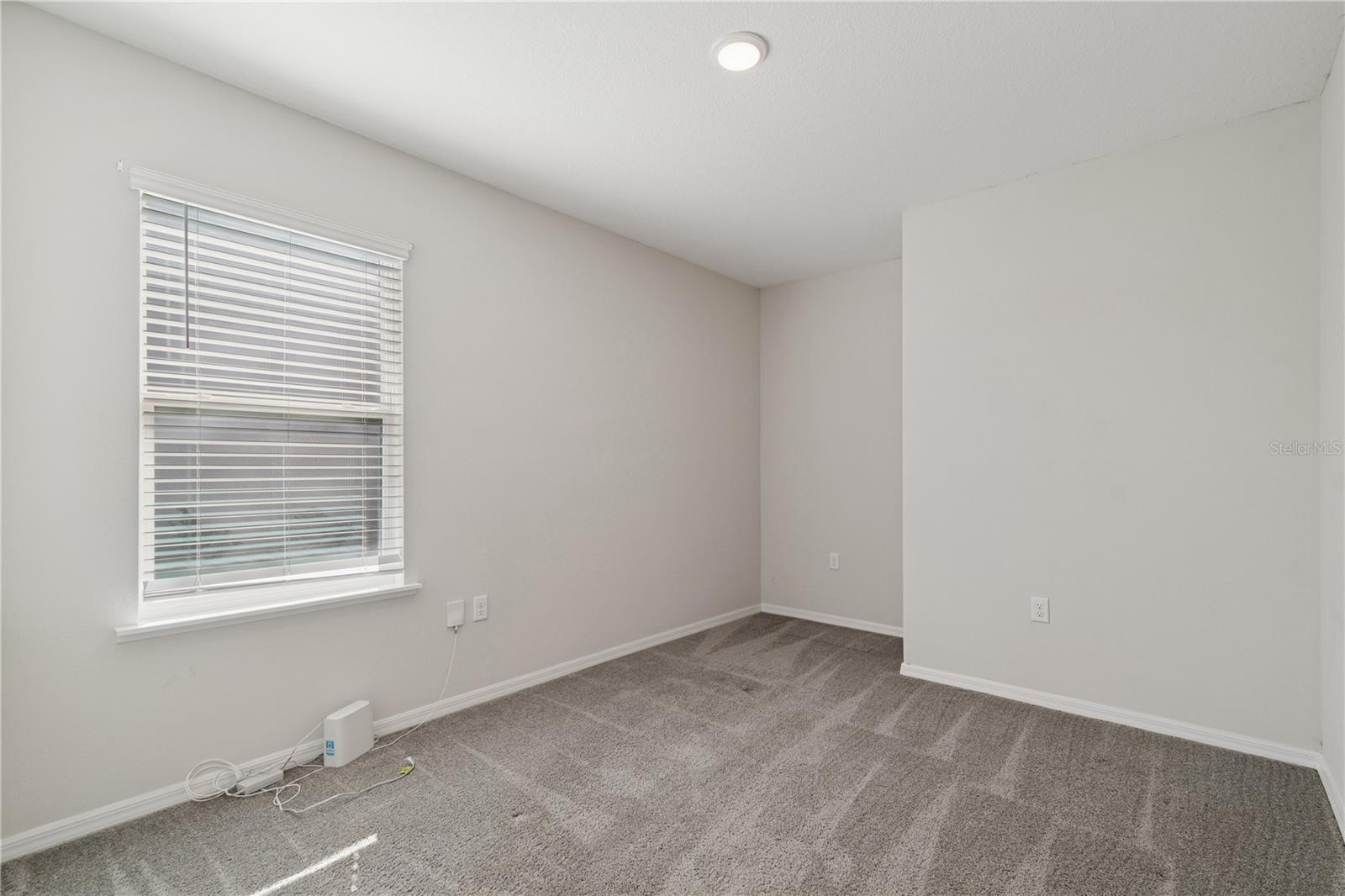 Image 29 of 32 For 920 253 Drive