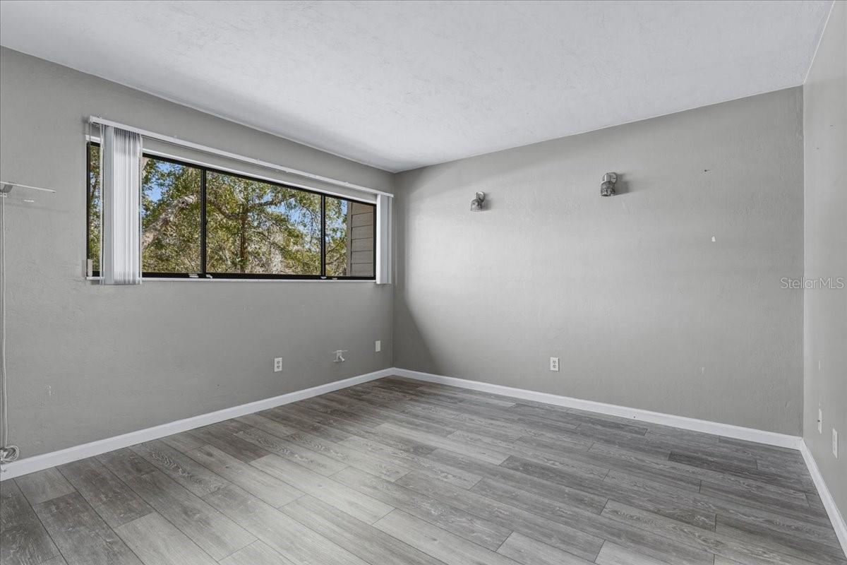 Image 19 of 25 For 2508 35th Place D19