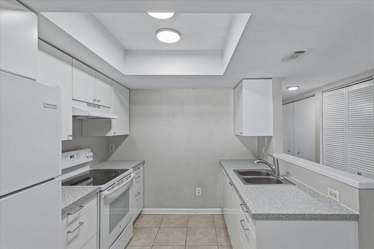 Image 8 of 25 For 2508 35th Place D19