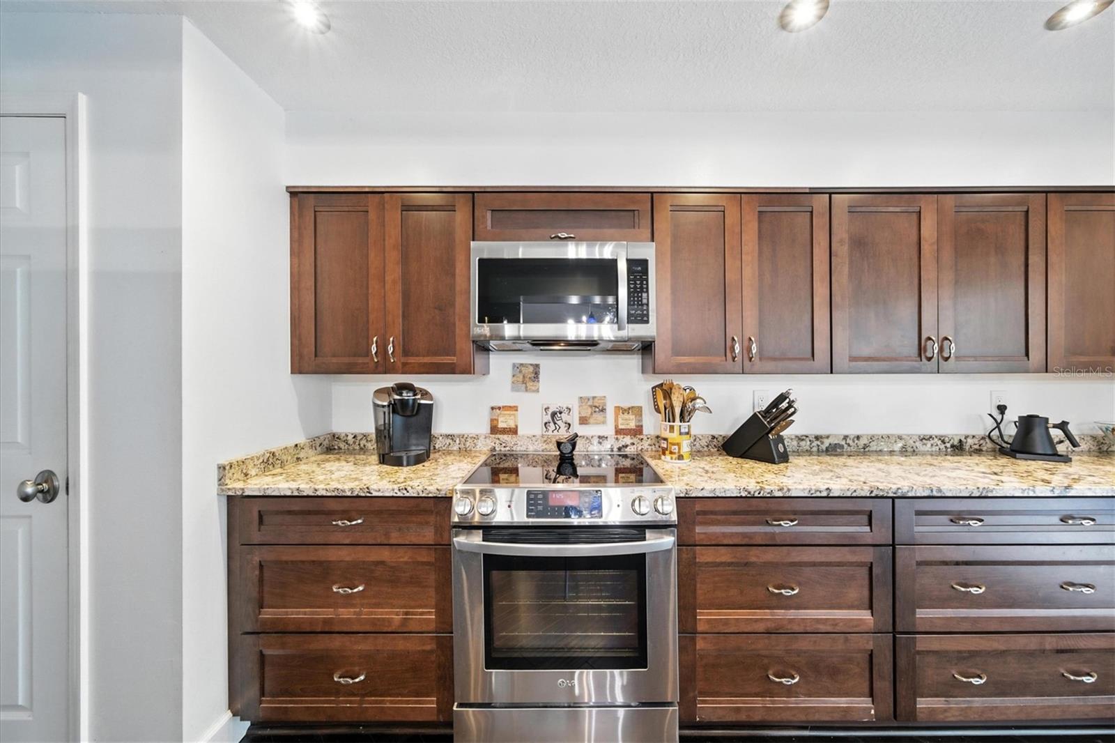 Image 15 of 38 For 5706 Paleo Pines Circle