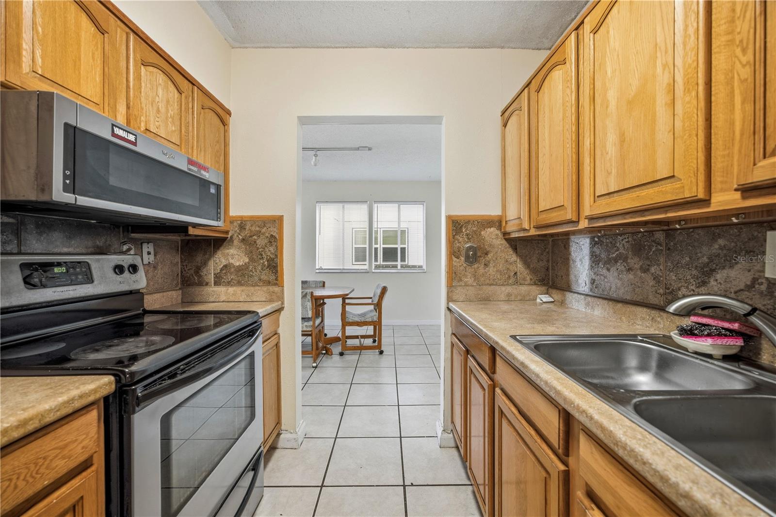 Image 10 of 21 For 6519 Newberry Road 109