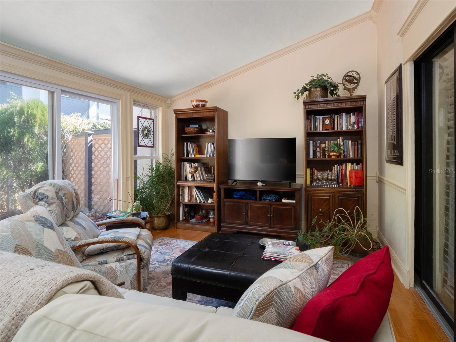 Image 11 of 19 For 1630 19th Circle