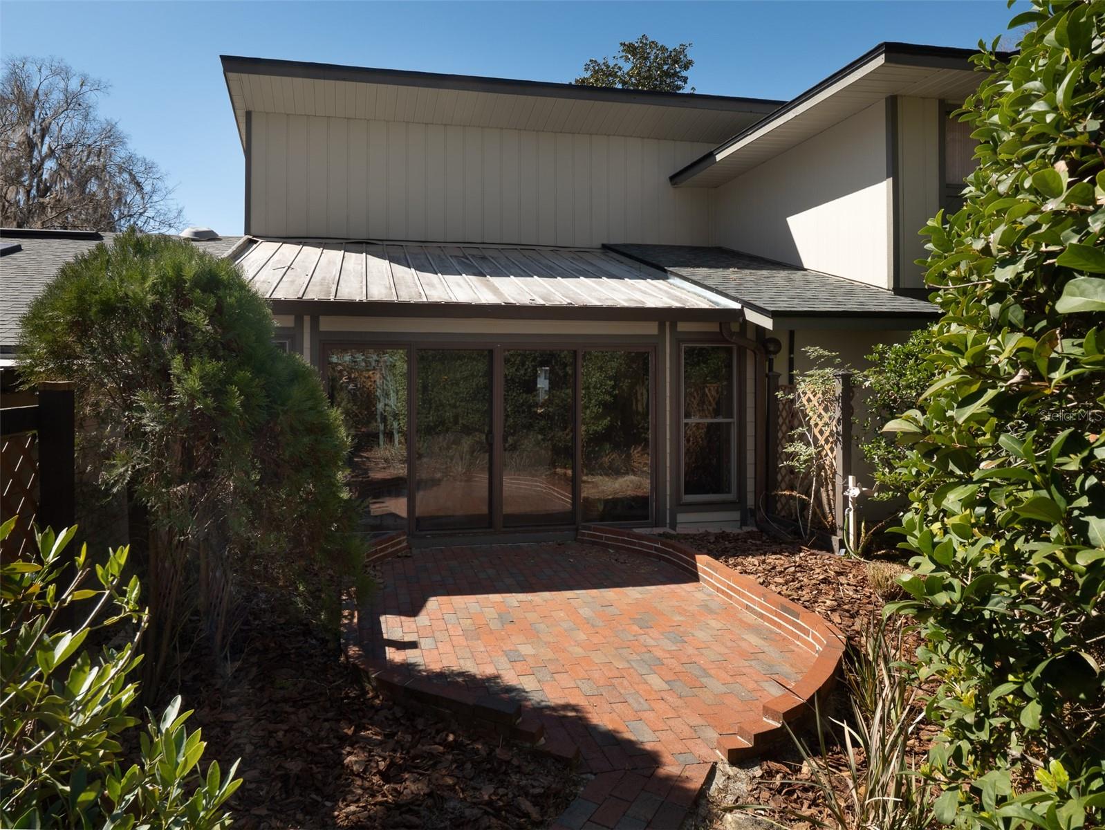 Image 14 of 19 For 1630 19th Circle