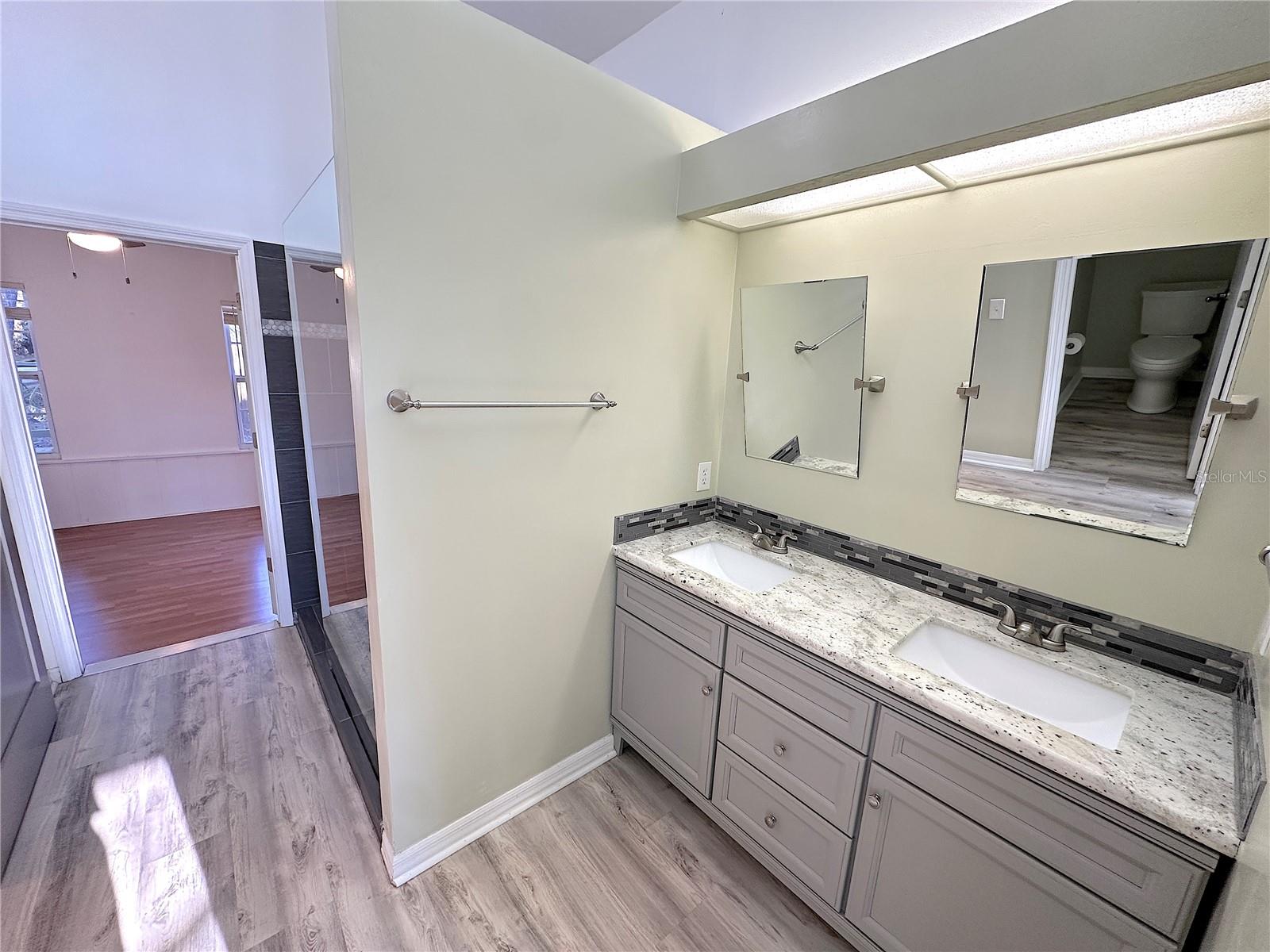 Image 10 of 21 For 4151 59th Terrace