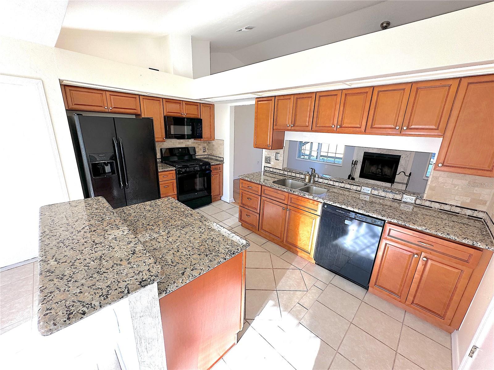 Image 4 of 21 For 4151 59th Terrace