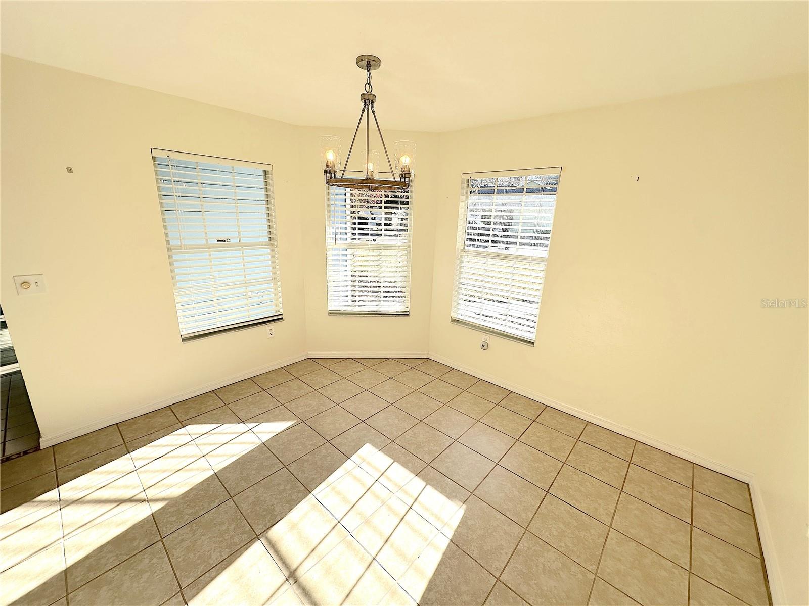 Image 7 of 21 For 4151 59th Terrace