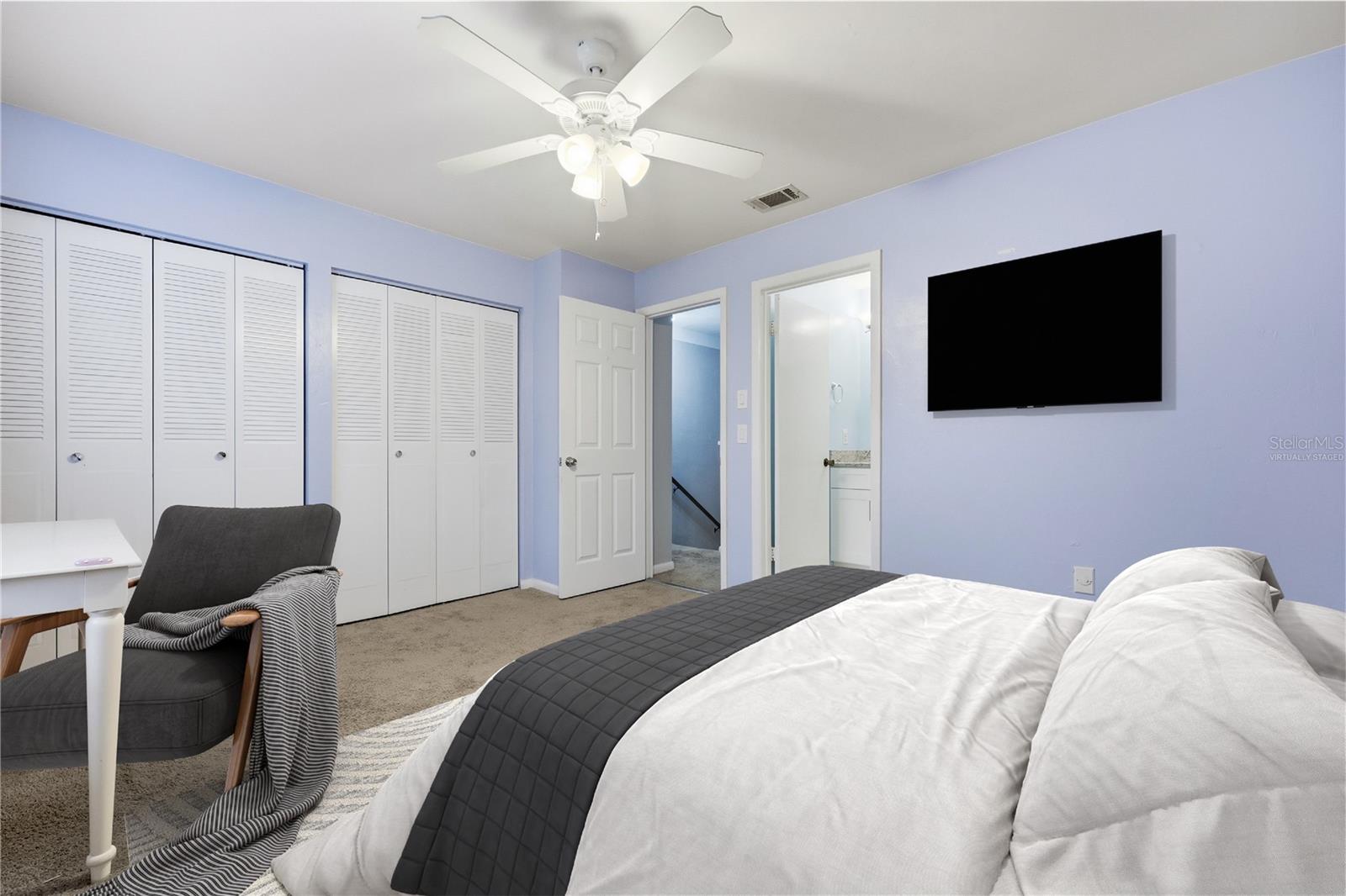 Image 17 of 23 For 2635 35th Place 1303